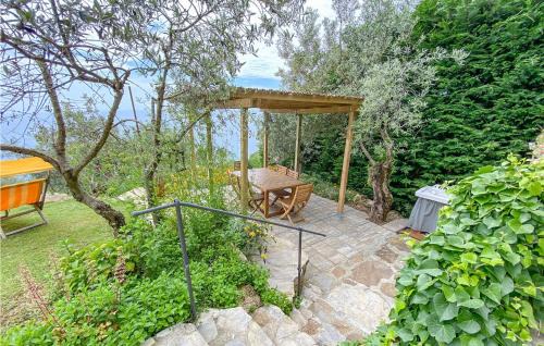 Pieve Ligure House | Cozy Home in Pieve Ligure with Pool and Free WiFi