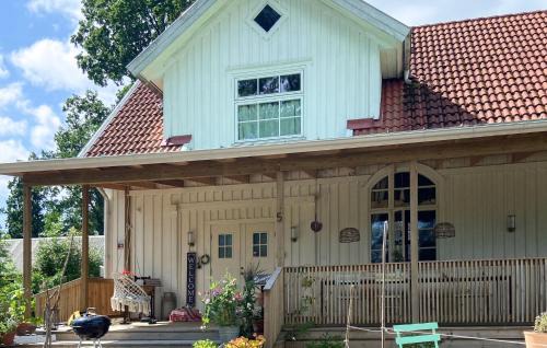 Rorvik House | Awesome Home In Rörvik With Sauna
