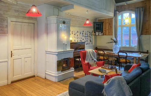 Rorvik House | Awesome Home In Rörvik With Sauna