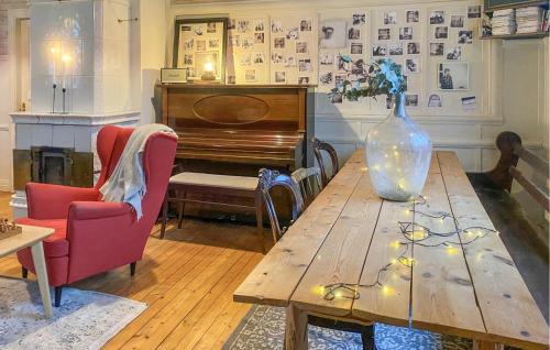 Rorvik House | Awesome Home In Rörvik With Sauna
