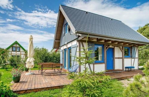 Debina House | Relax by the Ocean and Enjoy Your Vacation Home Escape