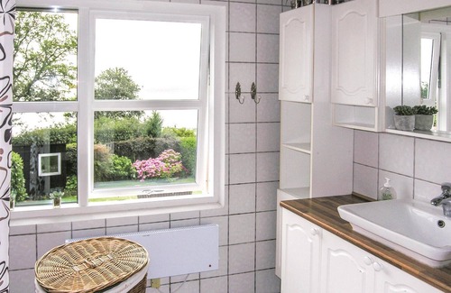 Spodsbjerg House | Renovated Vacation Home in Spodsbjerg with Oceanfront Views
