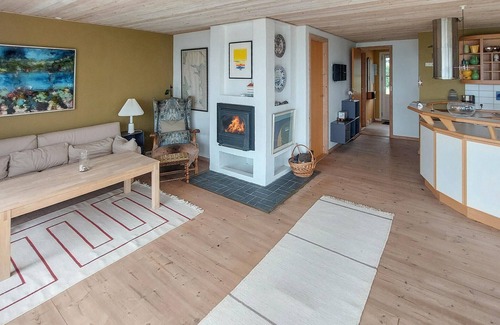 Frolunde House | Embrace the Ocean View at Our Great Belt Retreat
