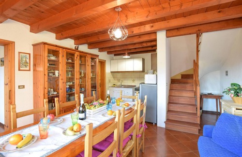 Sovramonte House | Experience an Unforgettable Stay in a Scenic Cottage