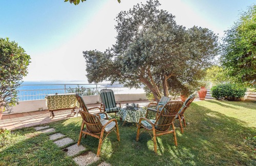 Santa Maria del Mare Torrazzo House | Comfortable 5-Bedroom Accommodation in Scenic Stalettì
