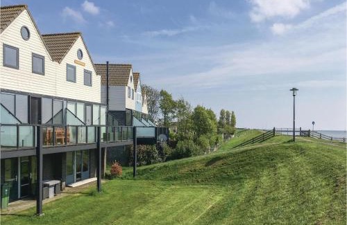 Stavoren House | Inviting Home in Stavoren with WiFi and Family Amenities