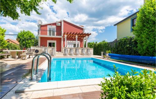 Trilj House | Inviting Home in Trilj with Heated Pool & Pet-Friendly Options