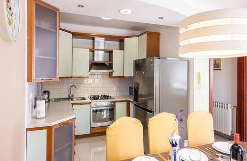 Trilj House | Spacious 6-Bedroom Retreat with Private Pool in Trilj