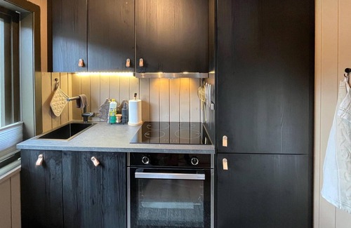 Eikjedalen House | Enjoy Tranquil Days by Lake Eikedals in Cozy Cottage