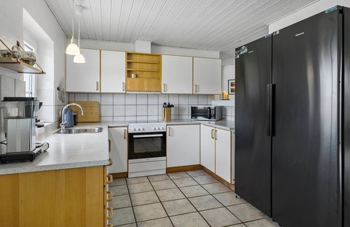Nørre Fjand House | Family-Friendly 6 Bedroom Retreat in Beautiful Ulfborg