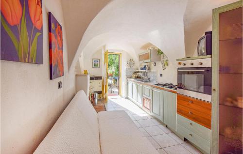 Ziona House | Inviting Home in Ziona with Free WiFi & Pet-Friendly