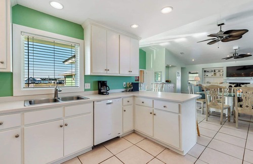 Gulf Shores House | Discover Summertide: 8BR Beachfront Retreat with Pool