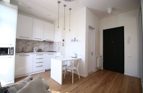 Avlabari House | Cozy Flat with Kitchen & Breakfast in Tbilisi's Heart