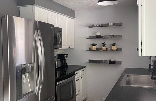 Huber Heights House | Inviting Pool Home in Huber Heights - Guest Rated 10/10