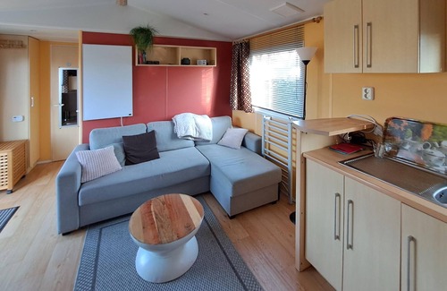 Tzummarum House | Awesome (sta)caravan in Tzummarum