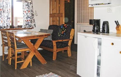 Transtrand Apartment | Budget-Friendly Studio in Transtrand with Kitchen Amenities