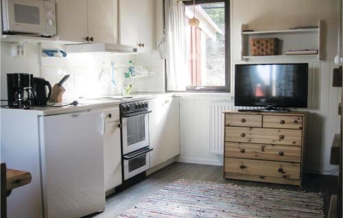 Transtrand Apartment | Budget-Friendly Studio in Transtrand with Kitchen Amenities