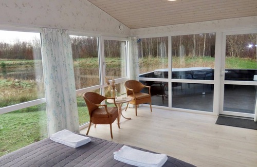 Outrup House | Cozy Axelgaard Suite - One Bedroom, Pet & Child Friendly