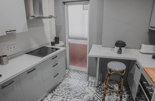 San Pedro Apartment | Experience Axerquia's Balcony: Pet-Friendly Retreat & Spa