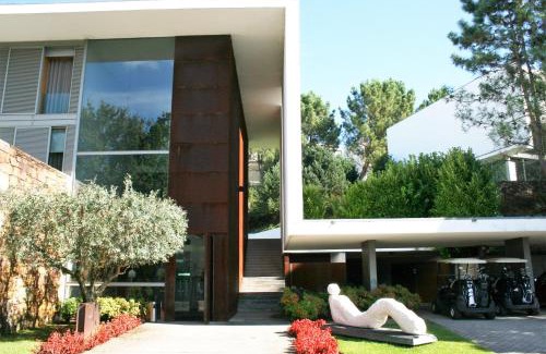 Ponte de Lima Hotel | Relaxing Retreat at Axis Ponte de Lima Golf Resort Hotel
