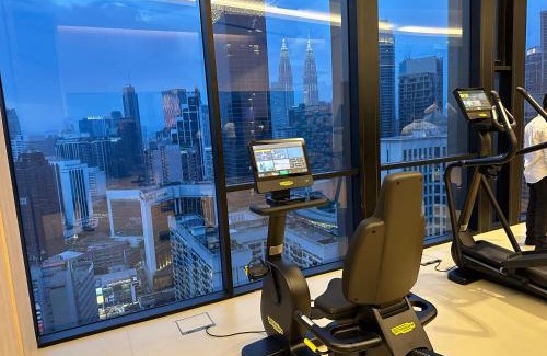 Bukit Bintang Hotel | Top-Rated Axon Suites in Bukit Bintang with Pool Access