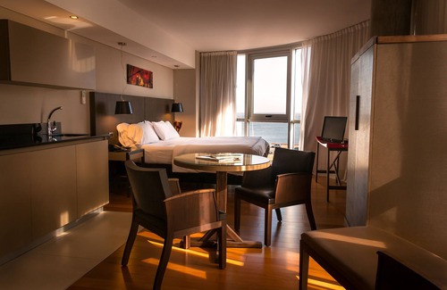 Ciudad Vieja Hotel | Experience Comfort at Axsur Design Hotel - 4-Star Retreat