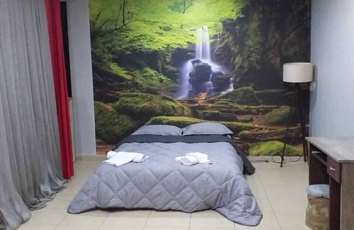 Gonen Bed & Breakfast | Relax at Ayışığı Gönen Kaplıcaları with Hot Tub & Dining