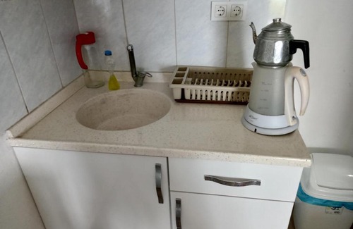 Mentese Apartment | Cozy Stay at Ayşen Ablanın Yeri with Oceanfront Access