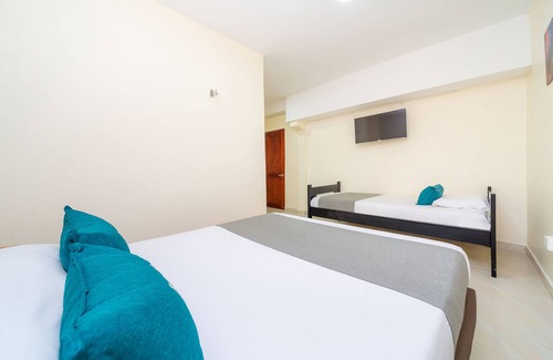 Malambo Hotel | Budget-Friendly Stay at Ayenda Baly Express with Spa