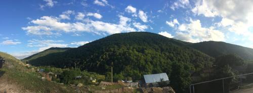 Kaputan House | Top-Rated Aygut Guest House: Family-Friendly Escape