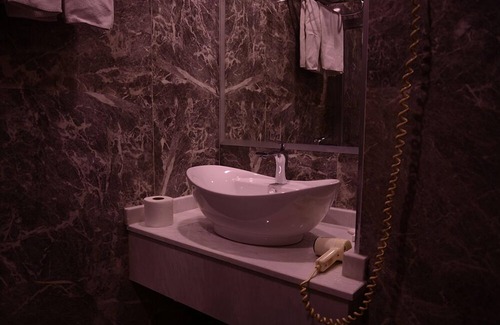 Gaziantep Hotel | Inviting Ayintap Hotel: Family-Friendly with Dining Options