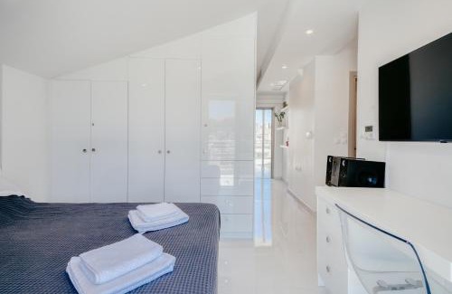 Dafni-Ymittos Apartment | Ayla Studio Athens