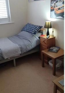 Aylesbury House | Eco-Friendly Aylesbury Double and Single Room Retreat
