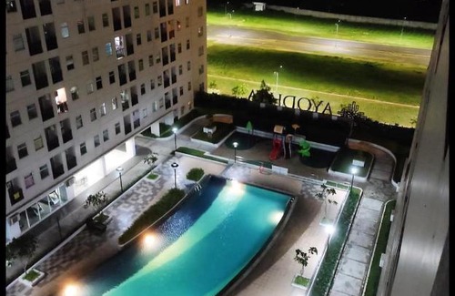 Tangerang Apartment | Experience Ayodhya Near the Mall with Pool and Ocean View