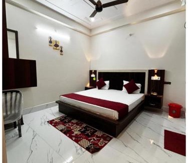 Ayodhya Hotel | ! AYODHYA HOTEL PRINCE #Fully Air Conditioning Rooms #Free Wi-Fi #Parking #Room Service #Premium Room #Best Hotel In Ayodhya !