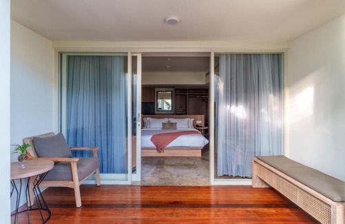 Mataram Hotel | Experience Ayom Suite: 4-Star Stay with Pool & Breakfast