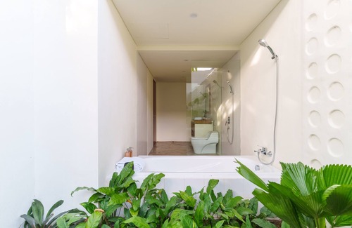 Mataram Resort | Discover Ayom Suite: Family-Friendly with Pool and Dining