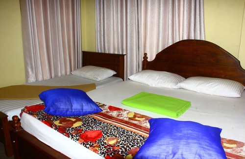 Nallathanniya Hotel | Discover Ayos Hill: Family-Friendly Retreat with Breakfast