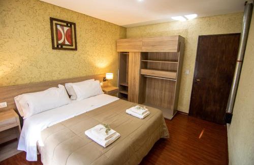 Tunuyan Cabin | Experience Ayres de Uco Lodge & Wine Lovers with Pool Access