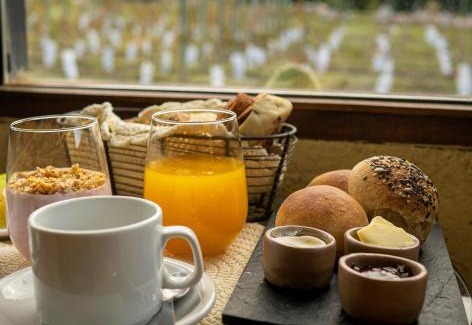 Tunuyan Cabin | Experience Ayres de Uco Lodge & Wine Lovers with Pool Access