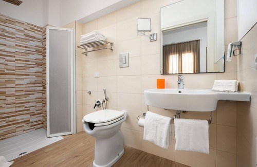 San Vito Lo Capo Bed & Breakfast | Experience Ayres Del Mar: Oceanfront Oasis with Spa & Hot Tub