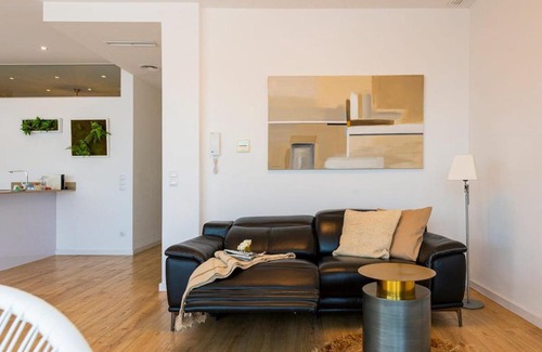 Sant Francesc House | Unique Ayuntamiento Panoramic: Family & Accessibility Focused