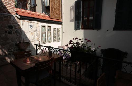 Ayvalik City Center Hotel | Experience Ayvalık Palacitta Guesthouse: Rated 10/10!