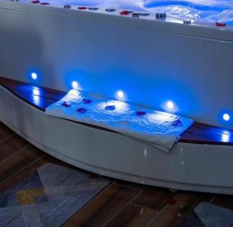 Merkezefendi Apartment | Family-Friendly AYYA SUİT HOTEL with Relaxing Hot Tub