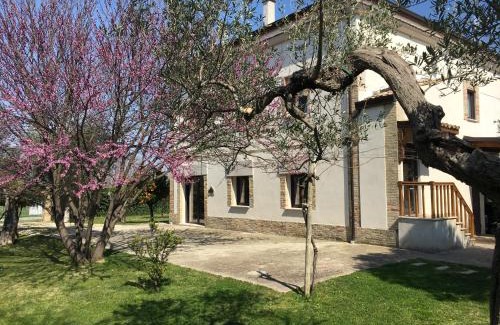 Nuova Cliternia House | Discover Az. Agr. Parco dei Buoi: Pet-Friendly Retreat