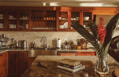 Garza House | Casa Azafran - Breathtaking Ocean Views & Family-Friendly Amenities