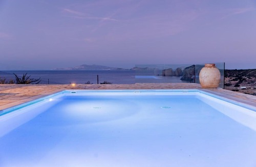 Naxos House | Discover Azaland Naxos: Guest Rated 9.8 with Ocean Views