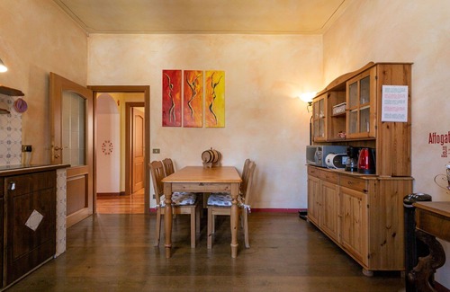 Cadenabbia Apartment | Azalea 2 Pax, Lovely 1 Br Apartment By Halldis