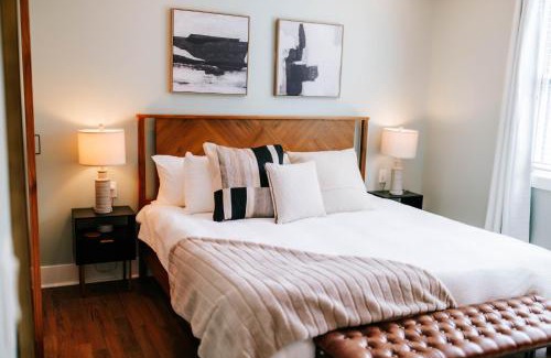 Jasper House | Family-Friendly Azalea & Blackberry Cabins with Pool Access