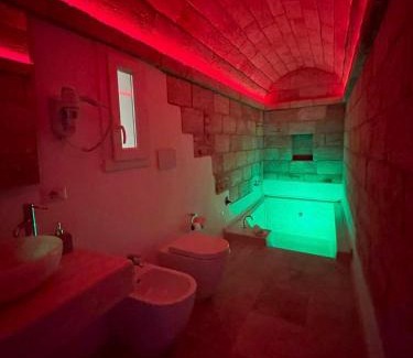 Sannicola Apartment | Discover Azalea Suite Deluxe with Private Pool & Hot Tub